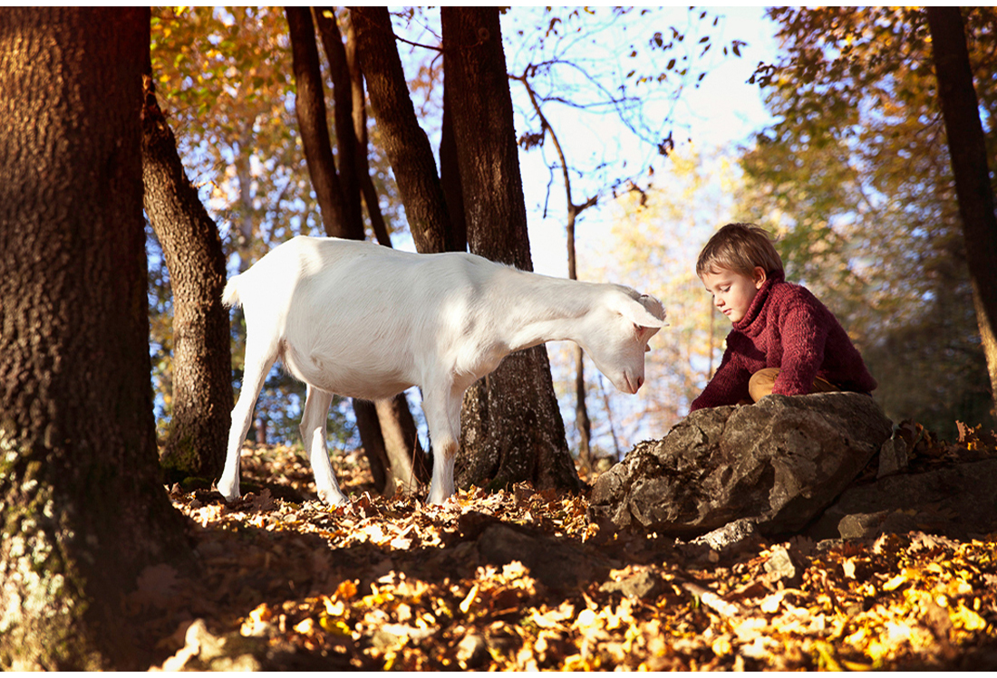 Laura Pietra photo shoot of autumn kids